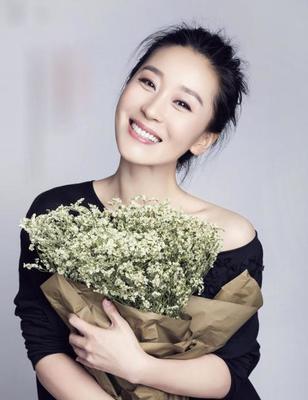 苗圃隐藏7年老公终曝光,背景这么强大,难怪和罗晋擦不出爱火!